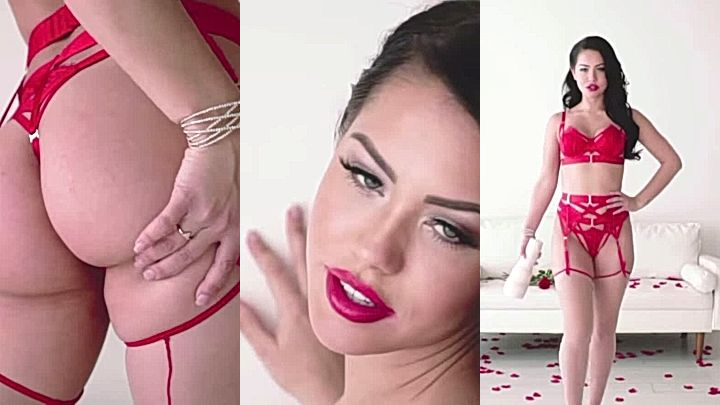 onlyfans Alina Lopez in a sexy lingerie posing in leaked video